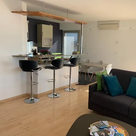 Appartamento Appt 4 Pers, Centre-ville à Pieds, 300m, Aperçu Mer, Très Calme Parking Privé, Possibilité Garage Et Location Vélos électriques *