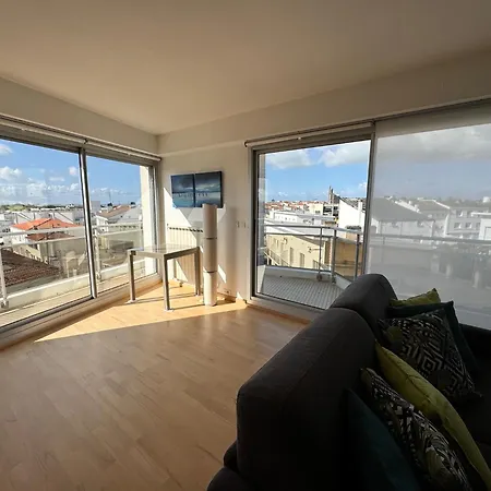 Appt 4 Pers, Centre-ville A Pieds, 300m, Apercu Mer, Tres Calme Parking Prive, Possibilite Garage Et Location Velos Electriques Apartment *